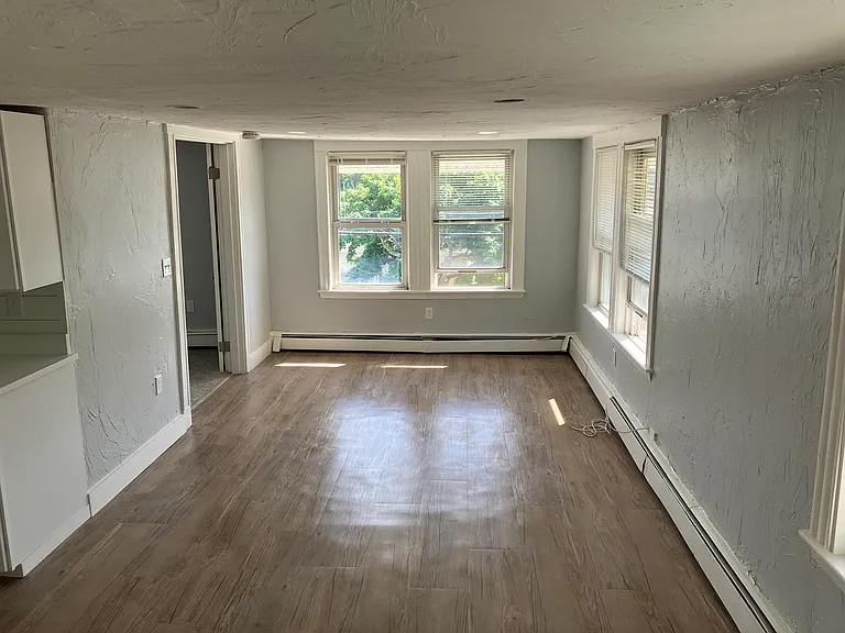 153 Samoset Ave #3 — Photo 3