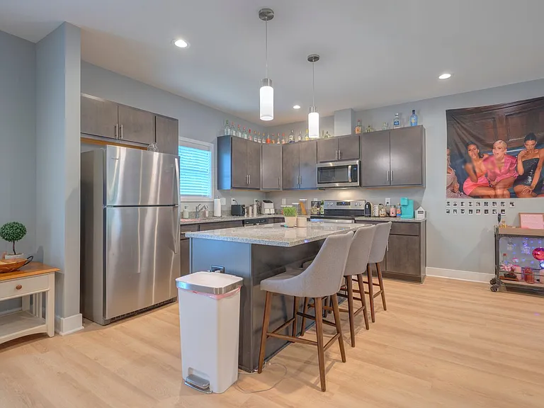 1741 Staniel Dr — Photo 23