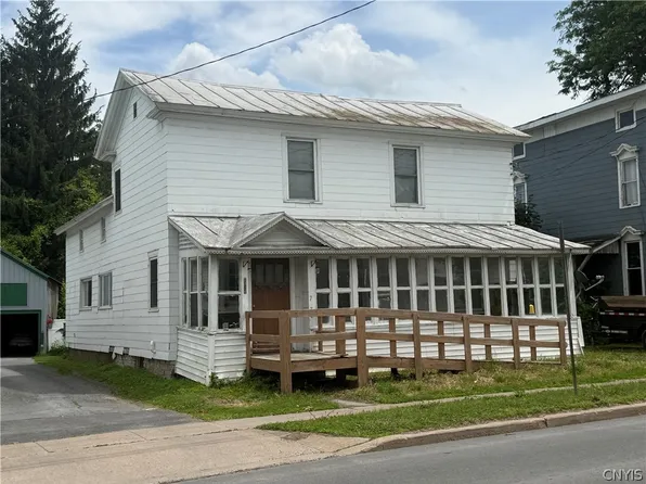7476 S State St, Lowville, NY 13367