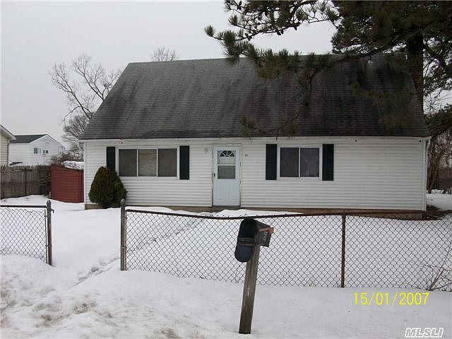 1st image of 61 S 23rd St