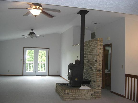 3rd image of 1865 E Choctaw Dr