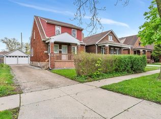 1564 Alexis Rd, Windsor, ON N8Y 4P2