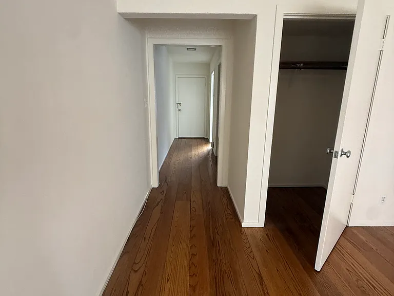 2110 Kittredge St #103 — Photo 5
