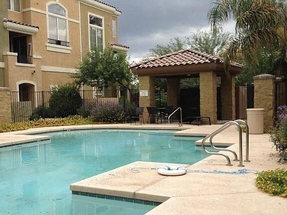 4th image of 2450 W Glenrosa Ave Unit 13