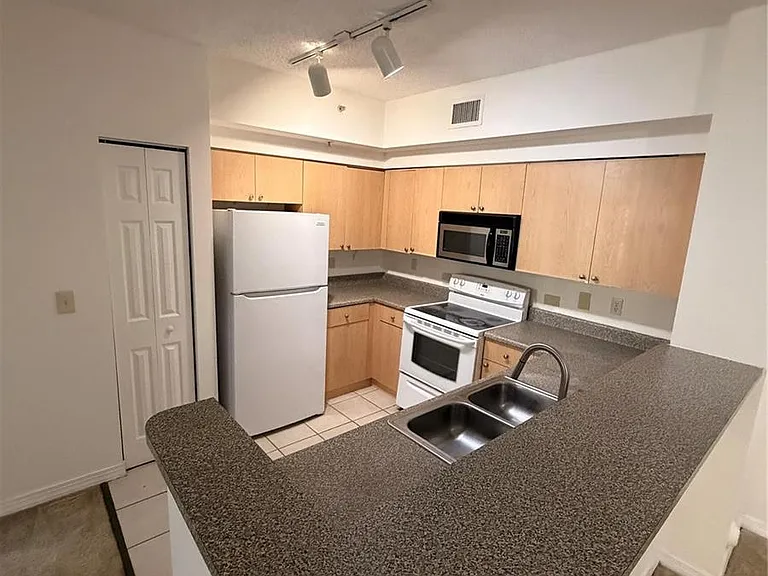 2351 W Preserve Way #104 — Photo 3