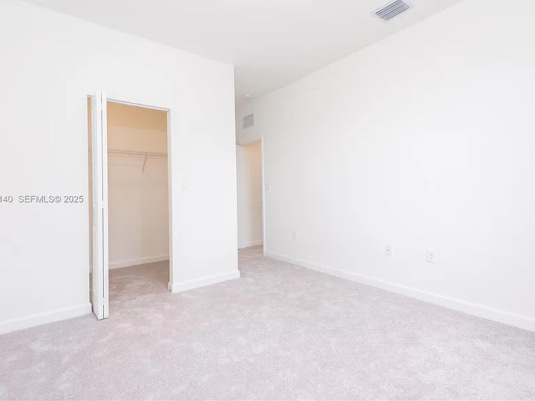 2636 SE 8th Ct — Photo 8