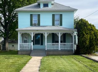 604 Jordan St #1, Jacksonville, IL 62650