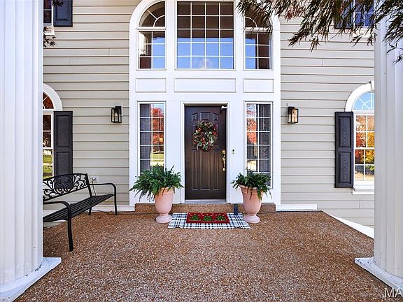 4th image of 17644 Myrtlewood Dr