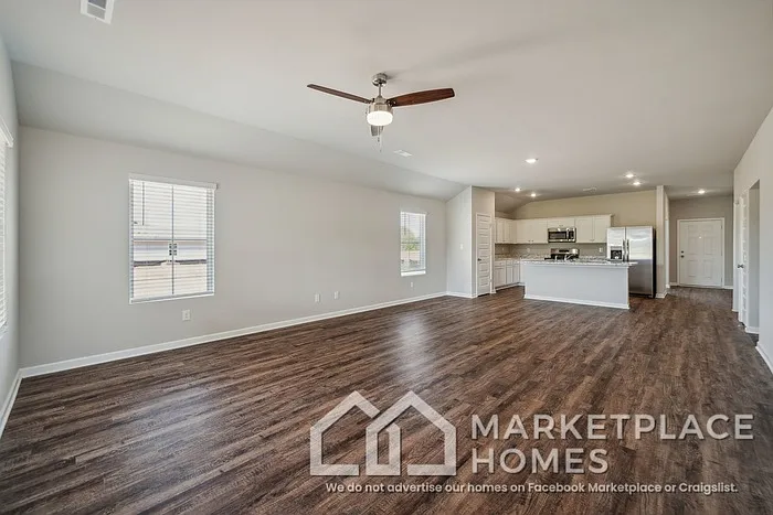 4022 Ryan Dr SW — Photo 14