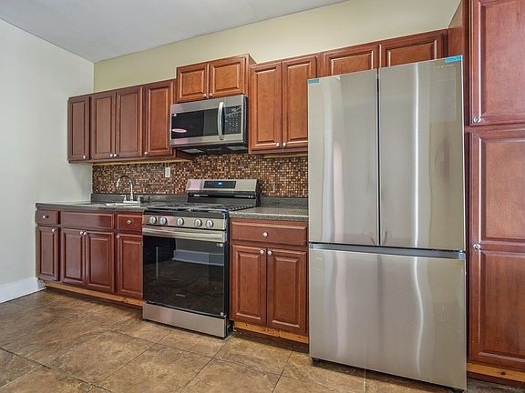 5th image of 101 1/2 Ocean Ave Floor 2