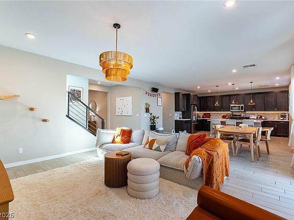 5th image of 1320 Hudson Creek Pl