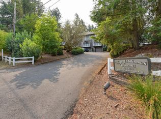 4224 SW Garden Home Rd, Portland, OR 97219