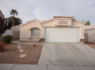 8204 Hercules Dr, Las Vegas, NV 89128