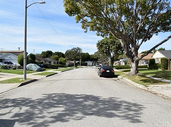 2nd image of 3904 W 147th Pl