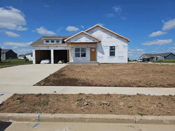 930 Pheasant Run, Lomira, WI 53048