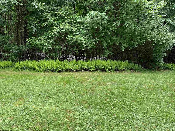 4th image of 3416 Pleasantdale Rd