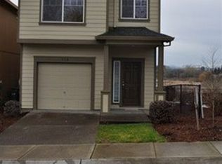 572 SE Heathcliff Ln, Hillsboro, OR 97123