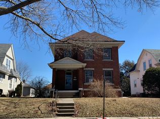 716 S Garfield Ave, Burlington, IA 52601