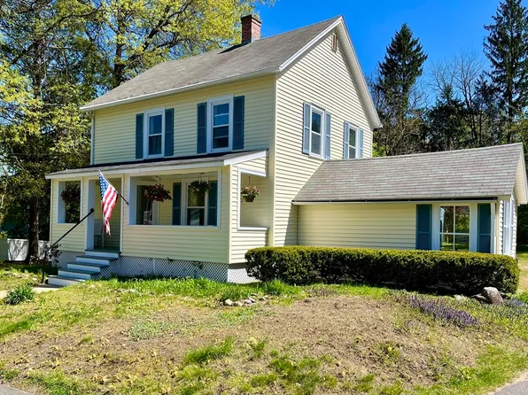 56 Warner St, Northampton, MA 01062