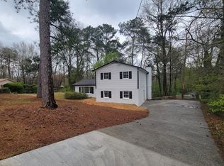 2980 E Howell Dr, Lawrenceville, GA 30044