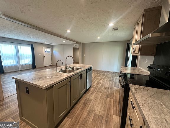 5th image of 2470 Kitchen Rd