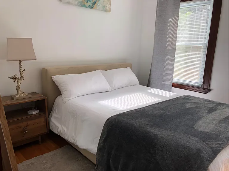 Queen bedroom