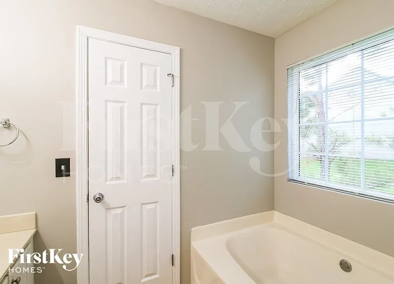 251 Grand Magnolia St — Photo 13