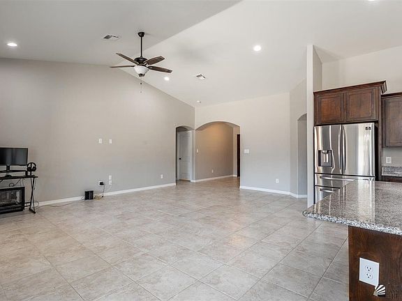 5th image of 12555 E 48th Dr