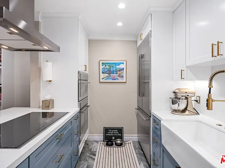 960 Larrabee St #105 — Photo 6