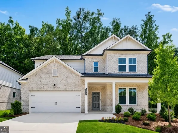 640 Nichols Farm Cir, Dacula, GA 30019