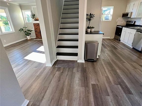 3rd image of 343 Villa Drive