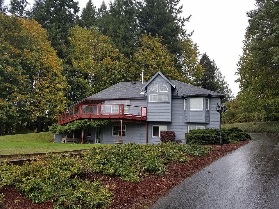 1st image of 686 Hartman St SE