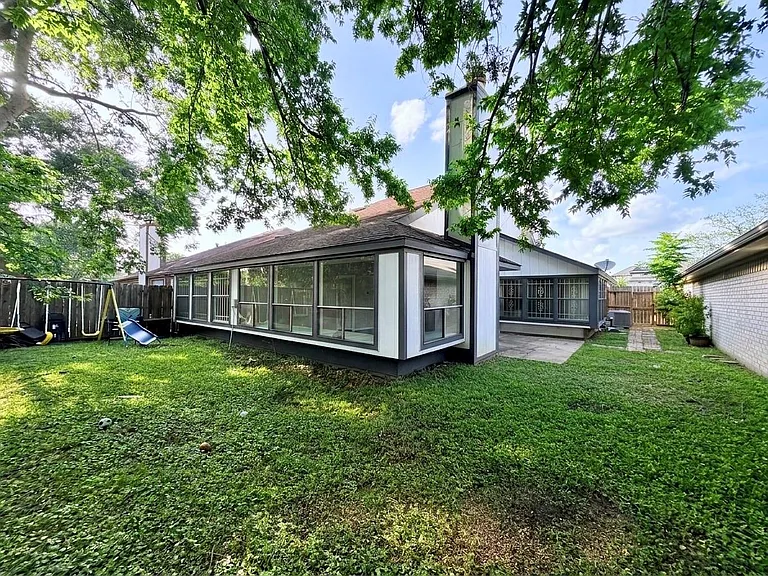 13535 Gaby Virbo Dr — Photo 33