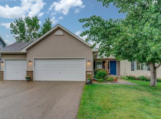 1137 Briarwood Blvd, Roberts, WI 54023