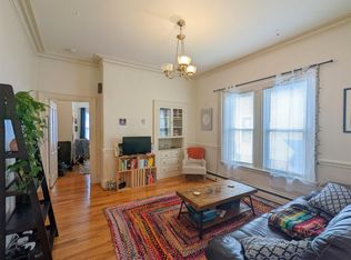 15-17 Howe St #U-1, Somerville, MA 02145