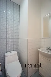 Rented by Rennit Inc.