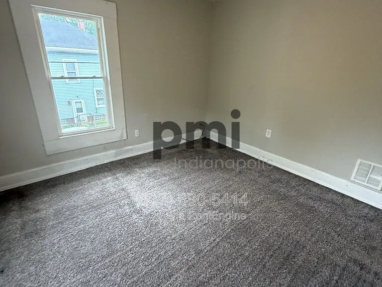 3502 N Kenwood Ave — Photo 14
