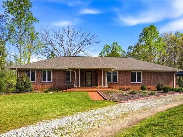 230 Christy Ln, Walhalla, SC 29691