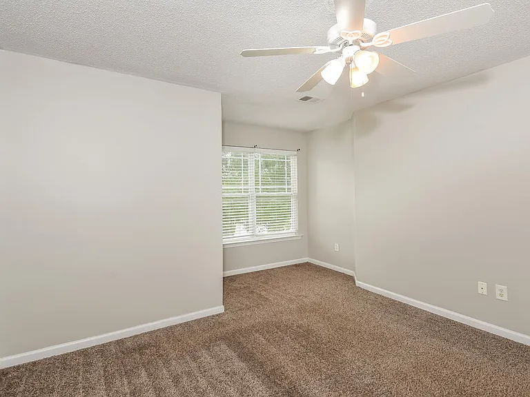 156 Darbys Run Way — Photo 14