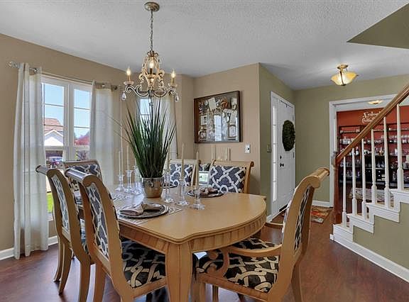 3rd image of 7010 Stoney Creek Dr