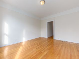 4323 40th St APT 3C, Sunnyside, NY 11104