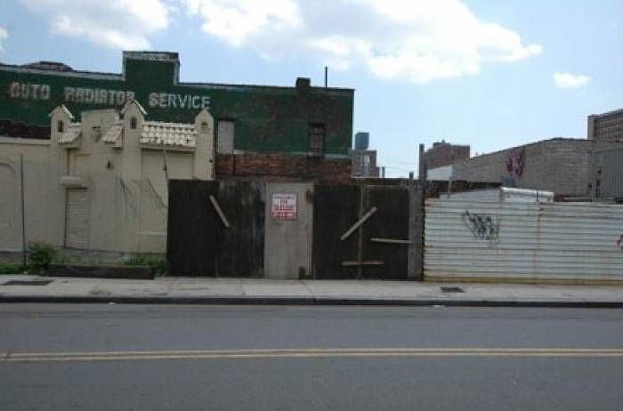 1st image of 164 Liberty Ave