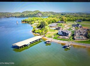 Promontory Pt, Louisville, TN 37777