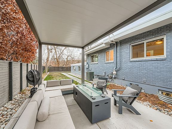 4th image of 1805 Balsam Ave