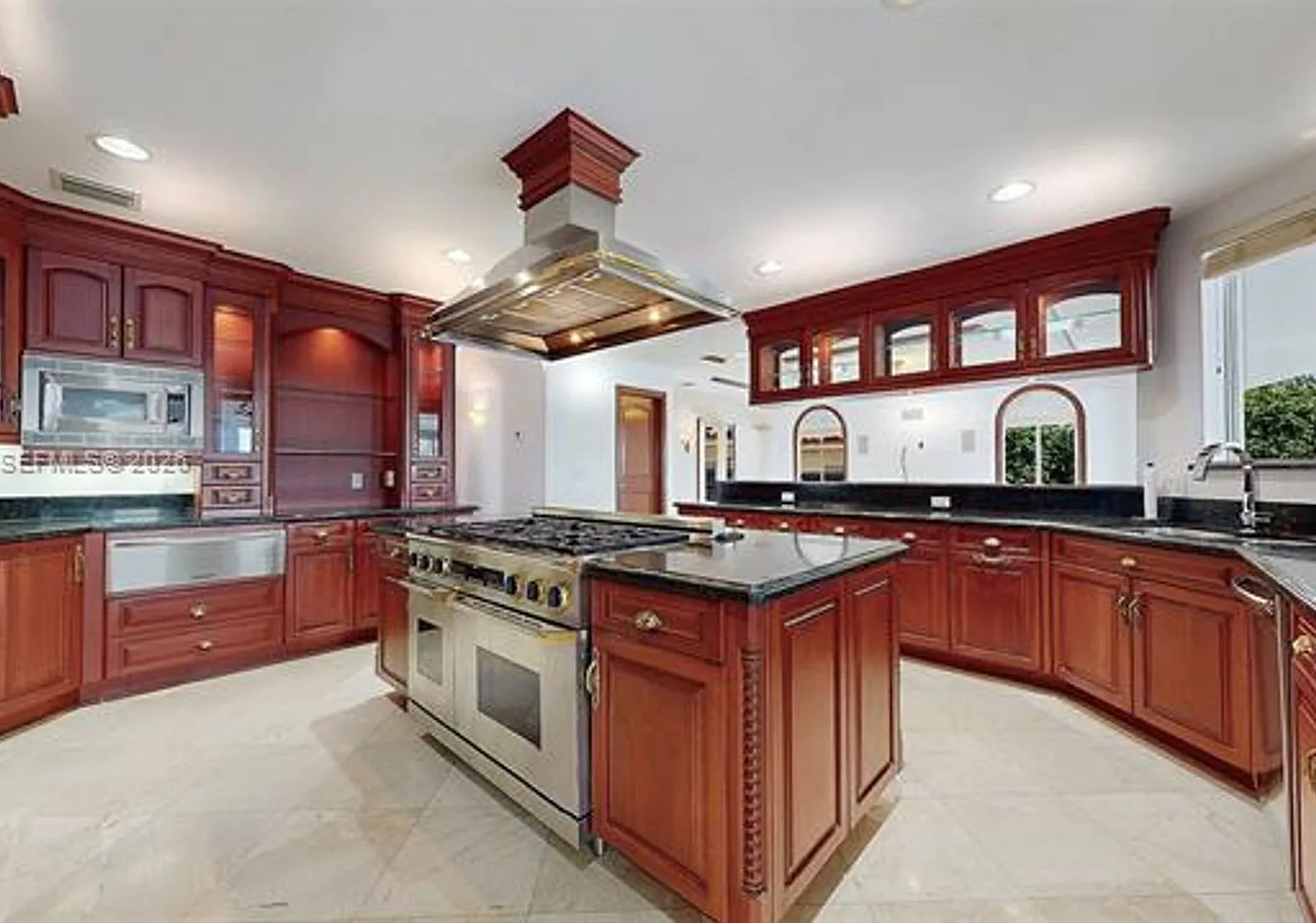 1131 Stillwater Dr # 1131, Miami Beach, FL 33141 — Photo 1