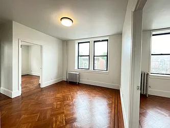 5721 4th Avenue, #3