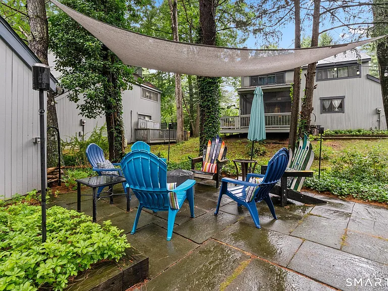 7 Pond Cir #7 — Photo 30