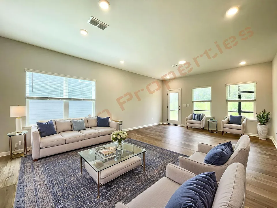 1605 Immagene Way