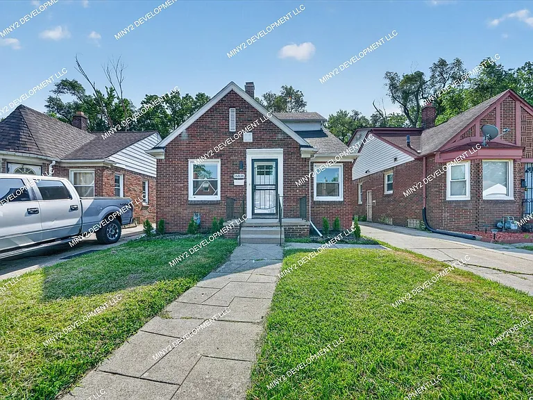 16836 Rutherford St — Photo 34