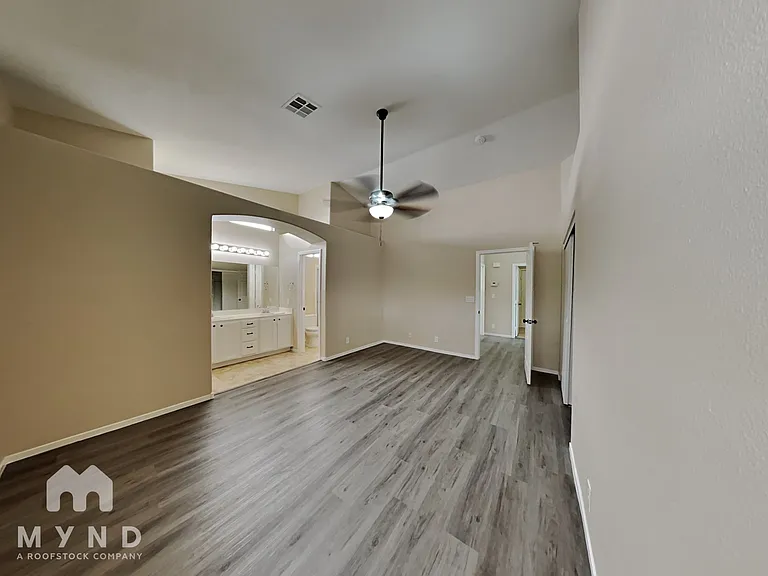 3415 White Stallion Ct — Photo 8